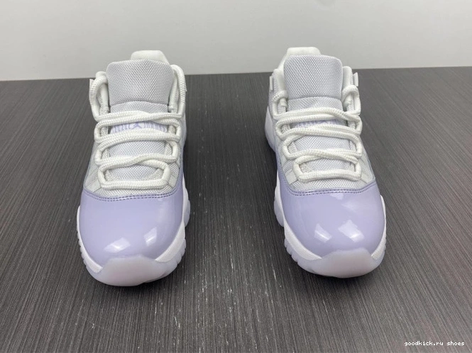 Rep Jordan AH7860-101 Violet Pure WMNS Air Low 11 0630
